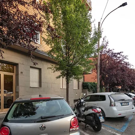 Ca' Roji - Private Garden Apartment Bologna